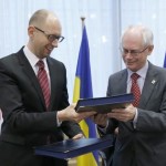 Украина подписала политическую часть соглашения с ЕС